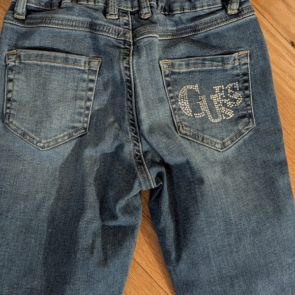 Distressed Blue Guess Skinny Jeans w - Picture 5 of 6